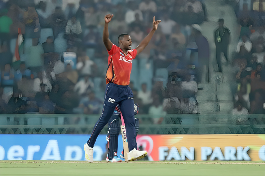 Stars With Match Winning 4 Wicket