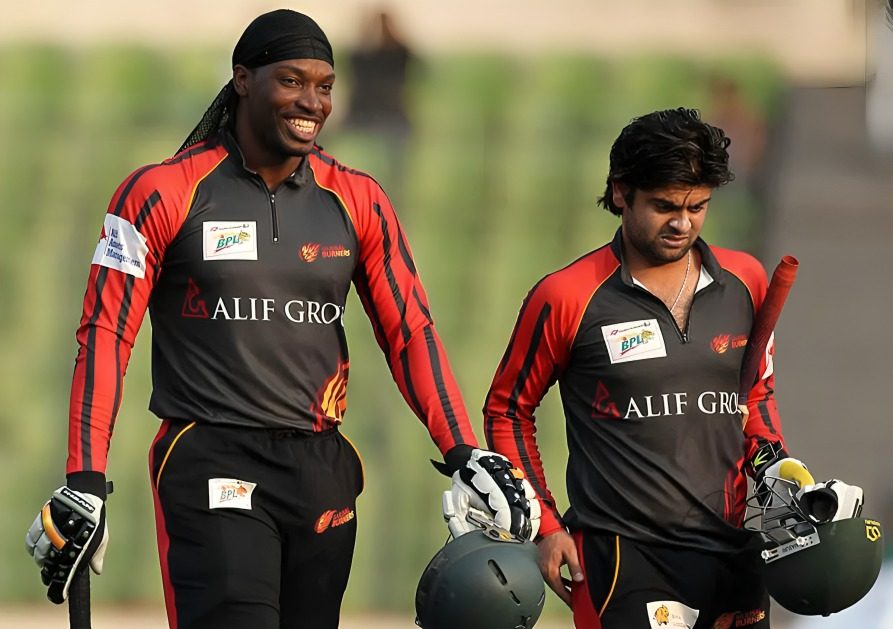 Hundred Partnerships in BPL